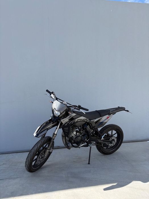 vende se sherco 50cc