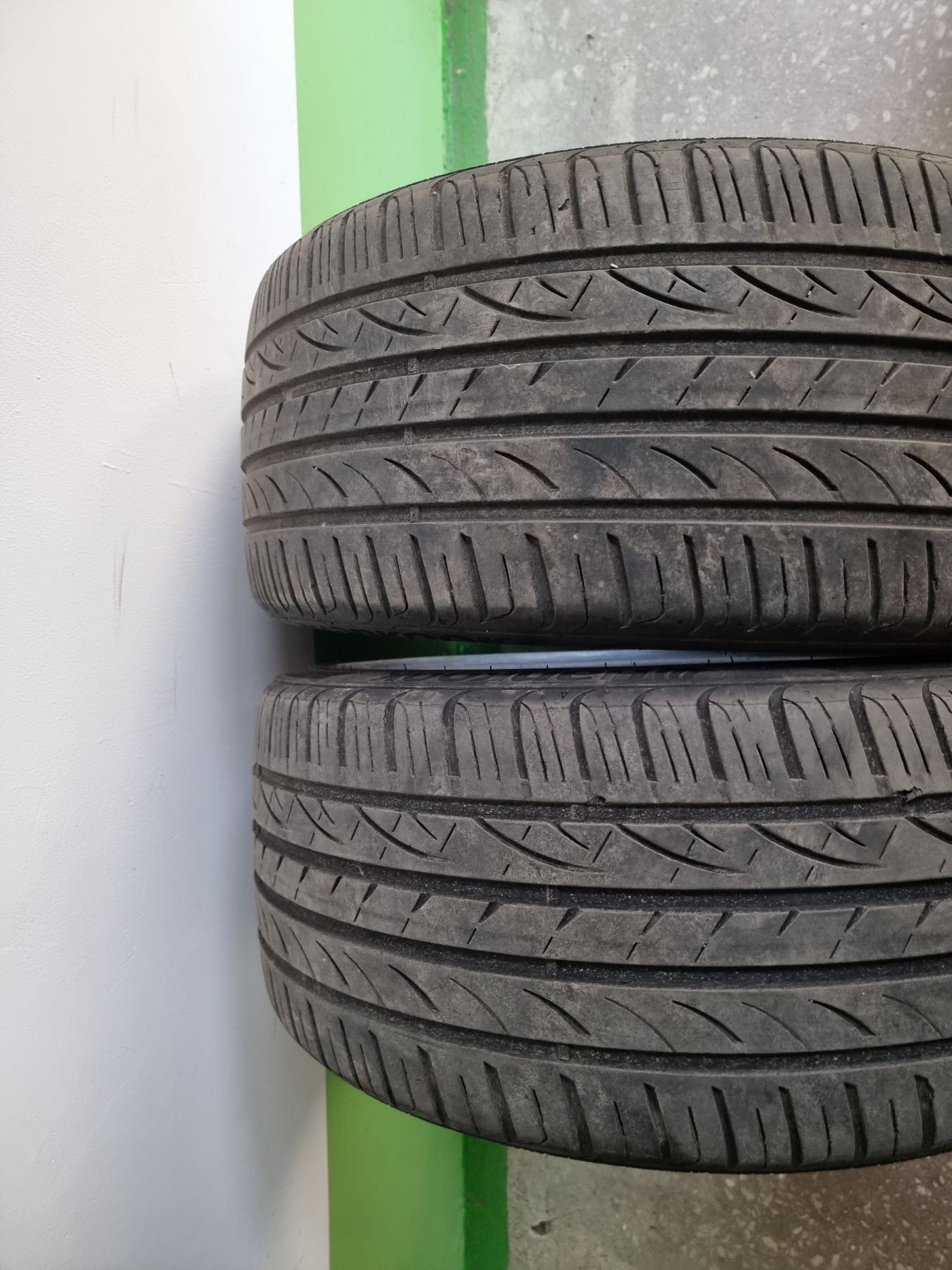 Продам шины Hankook Ventus S1 noble² 235/40zr18.