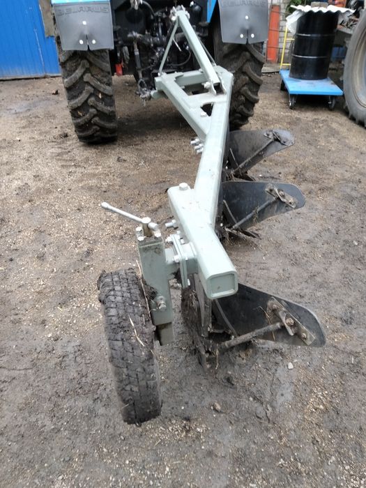 Плуг Акрос ПЛН 3-35