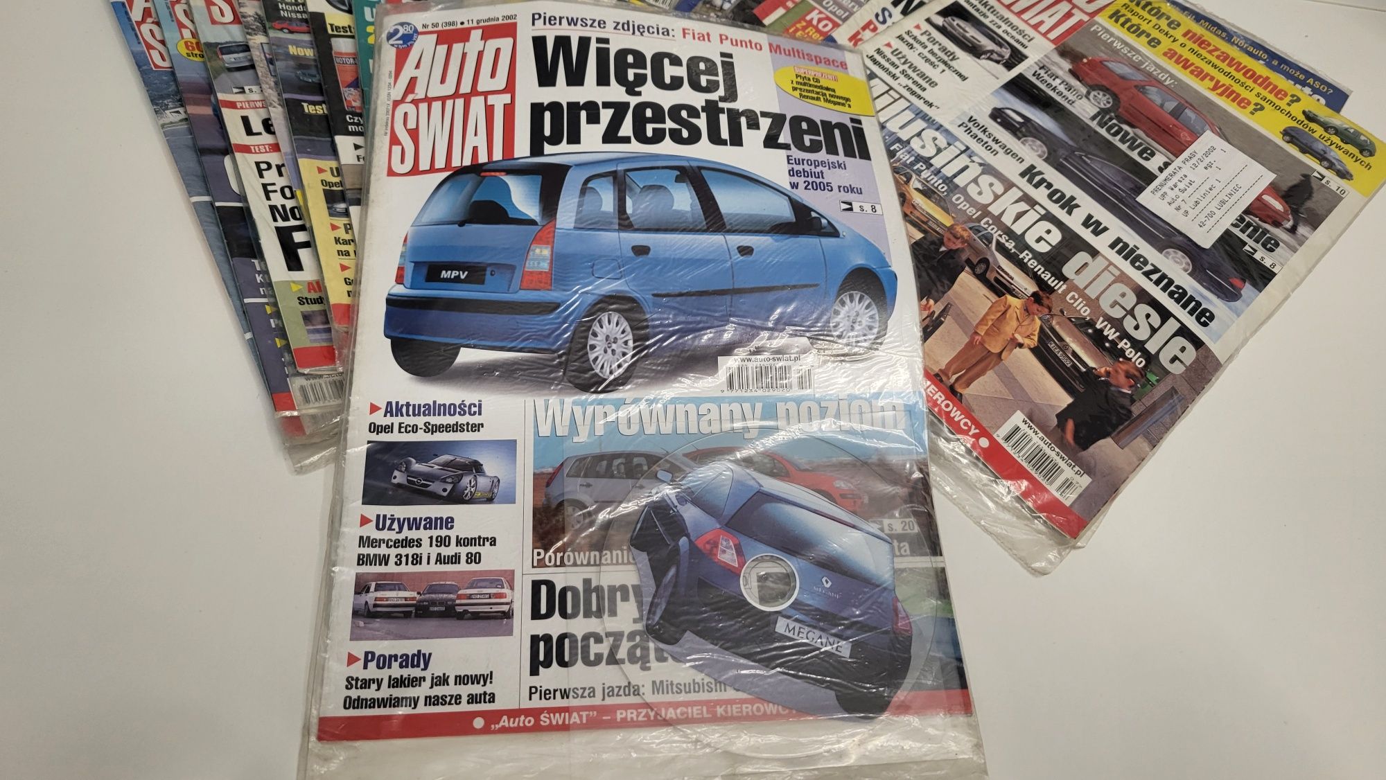 Tygodnik Auto ŚWIAT z 2002 roku oryginalnie zafoliowany OKAZJA rarytas