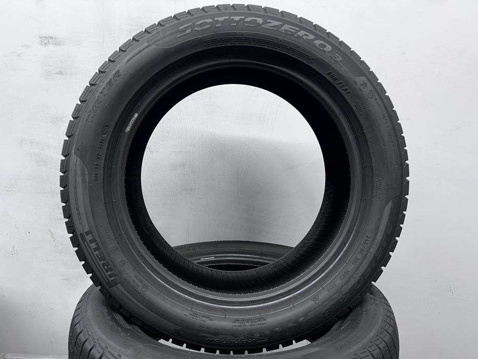 2шт зима 245/50/R18 7мм 2022р Pirelli SottoZero 3 RUNFLAT