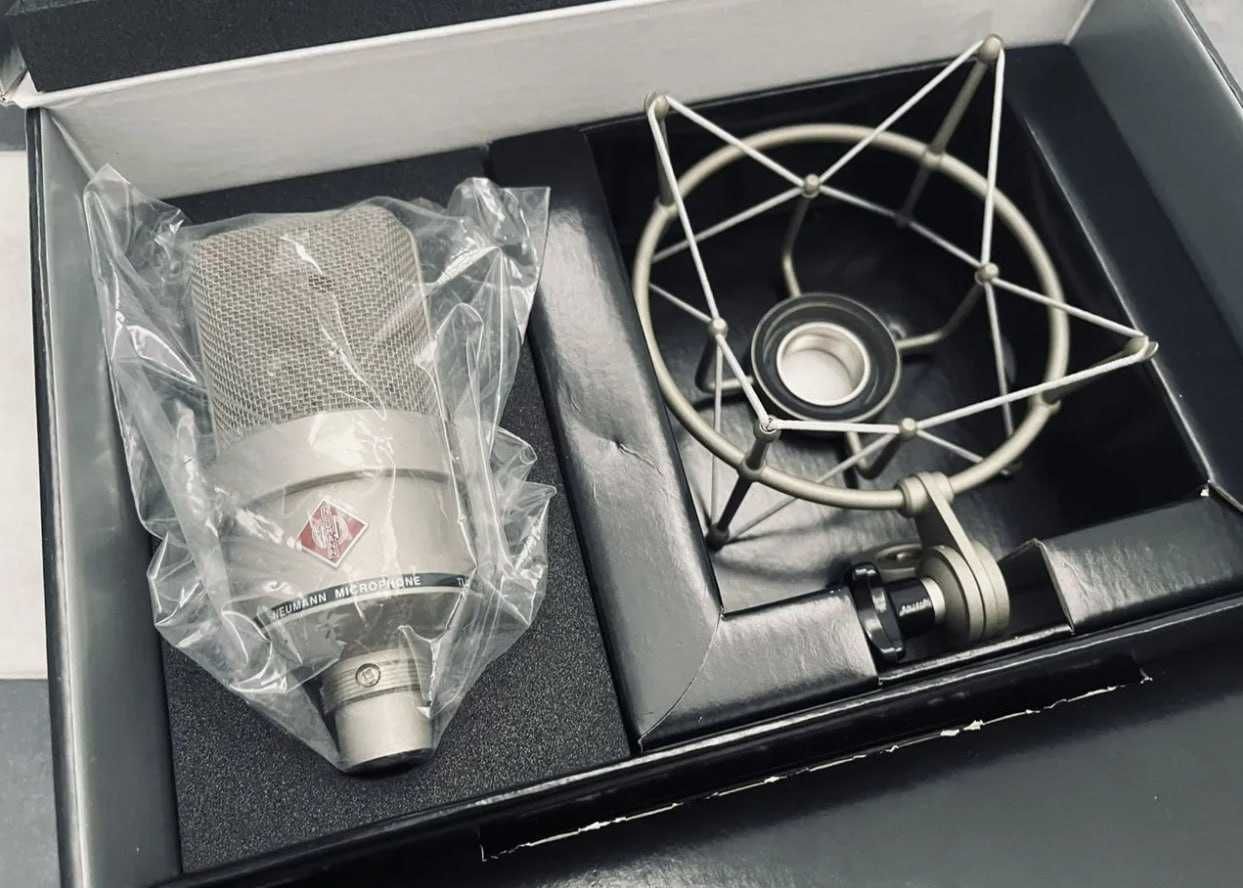 Conjunto de estúdio Neumann TLM 103 – NOVO microfone