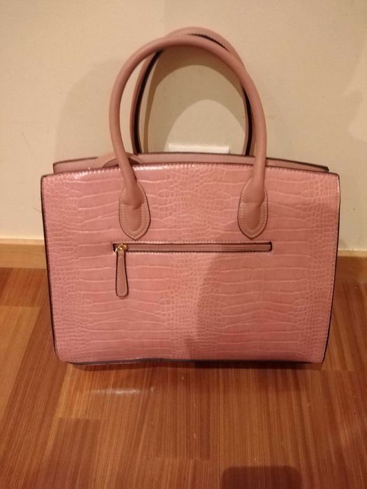 Mala de senhora nova