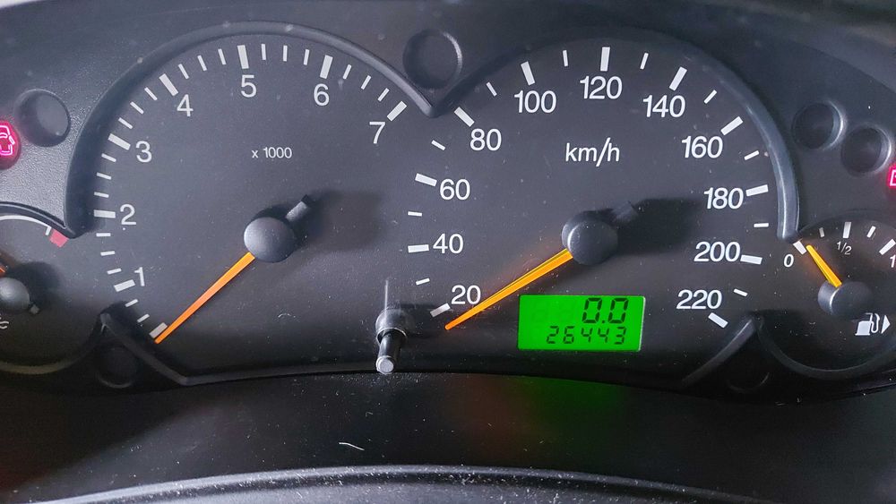 FORD FOCUS 2003 Como novo