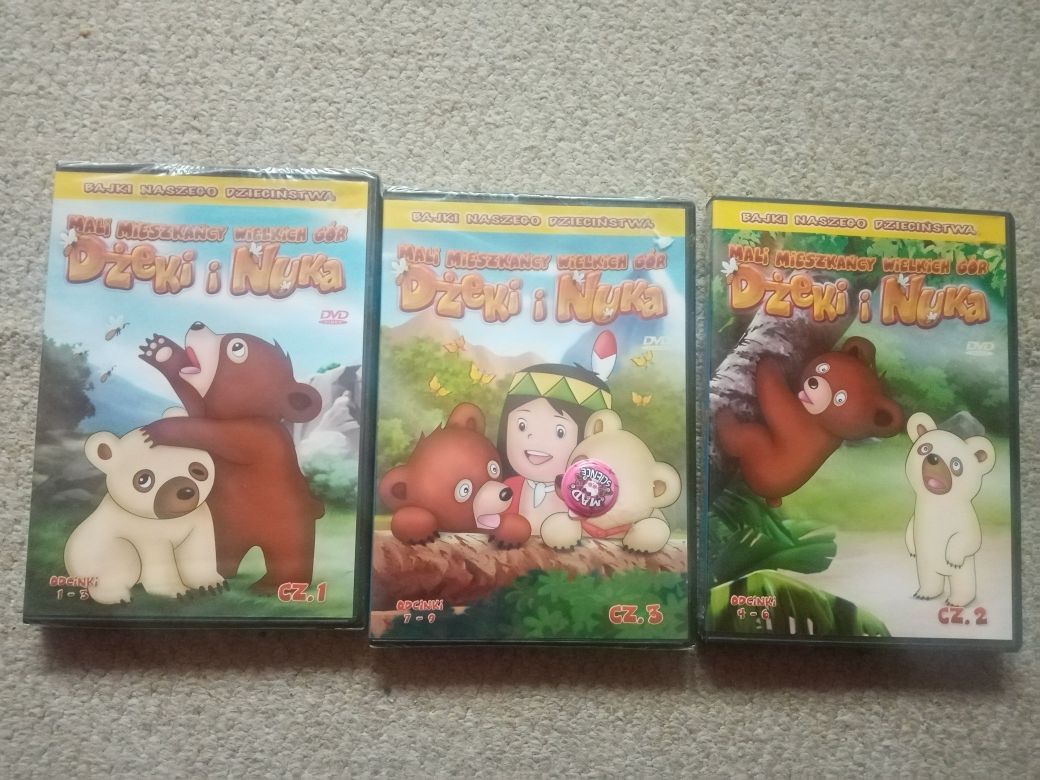 9 szt. Bajki DVD dla małych dzieci Dżeki i Nuka, Clifford, Hello Kitty