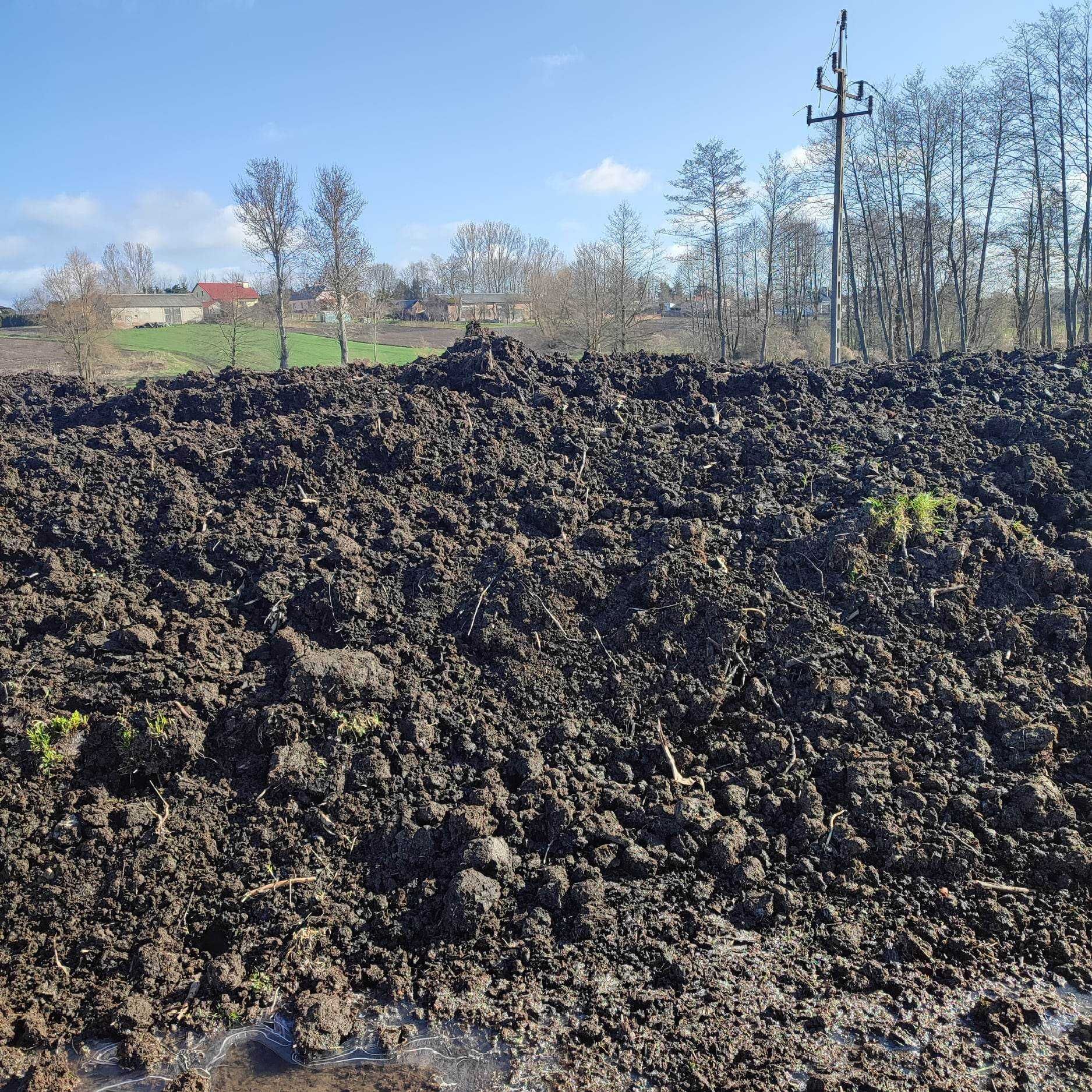 Ziemia trawnikowa ekologiczna,podloze ogrodowe,torf,humus,czarnoziem.