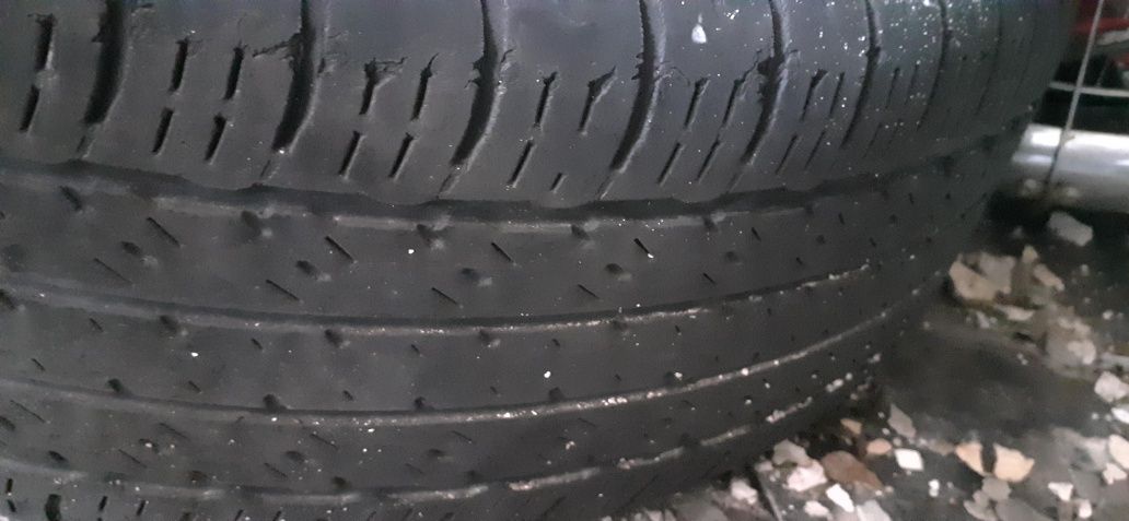 Продам резину Toyo 225/55r18 б/у