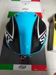 NOVO - Capacete estrada - topo gama