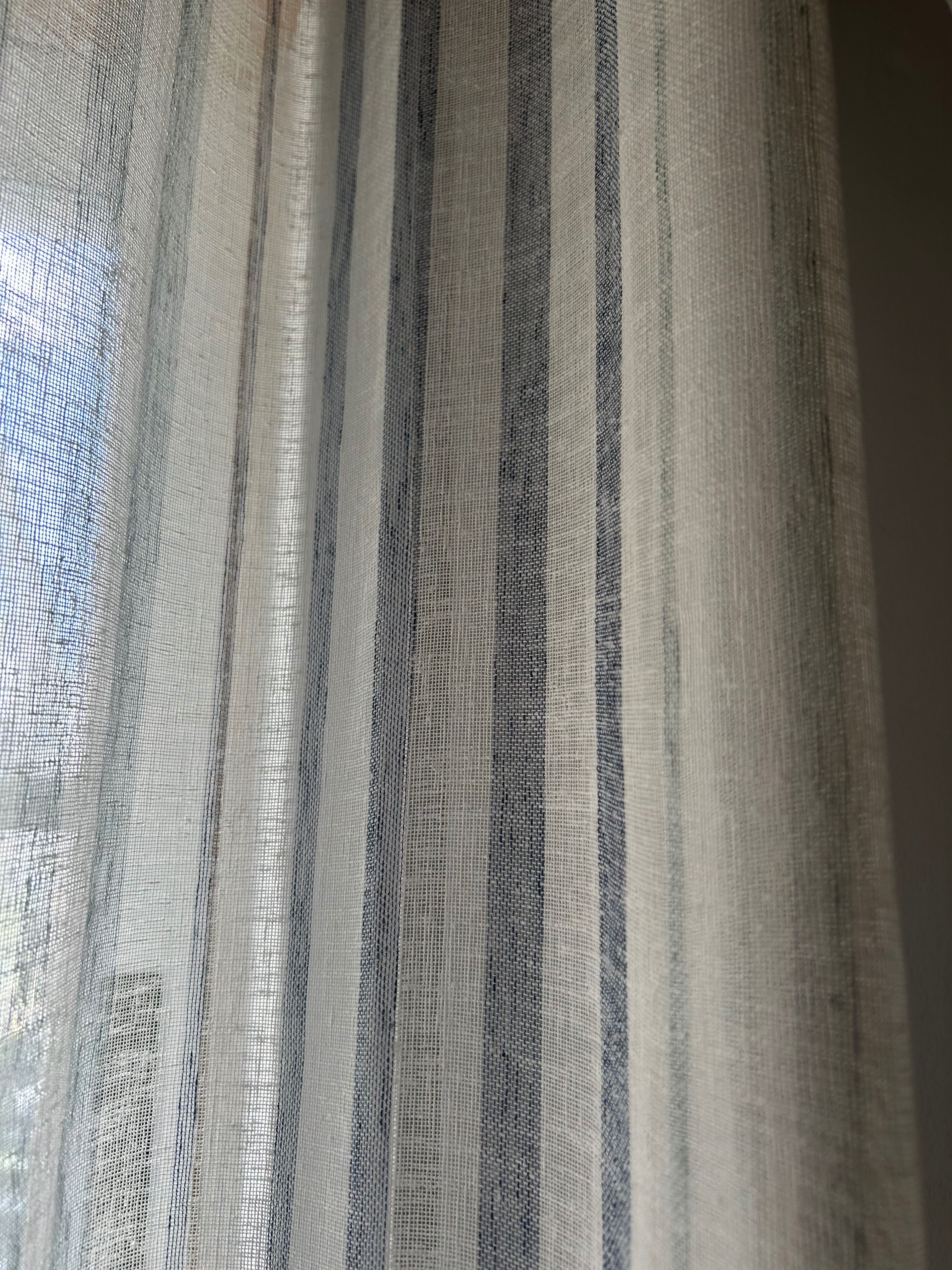 Conjunto: 2 almofadas, 4 cortinados (verde, creme, castanho)