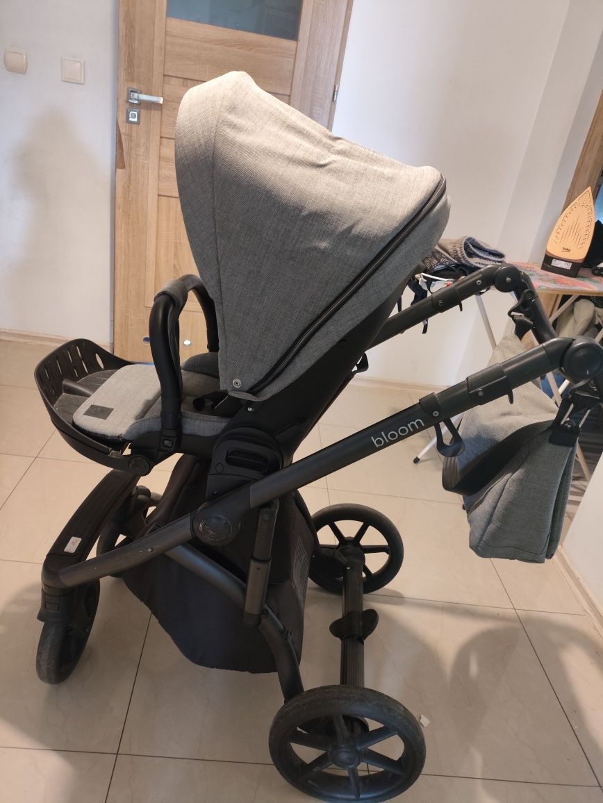 Wózek Roan Bloom 2w1 plus nosidło Maxi Cosi