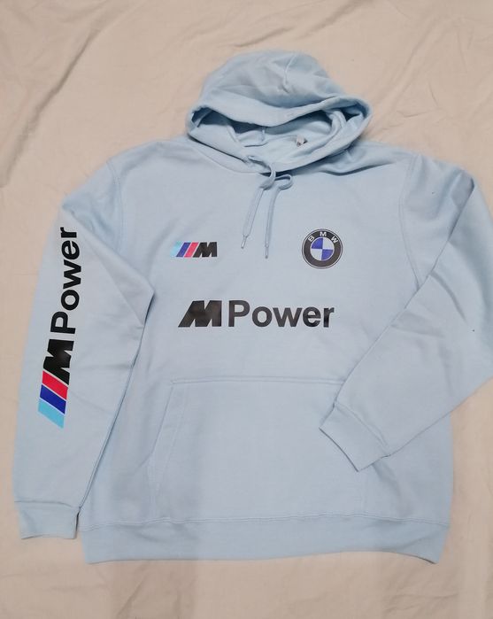 Camisolas com estampagens diversas