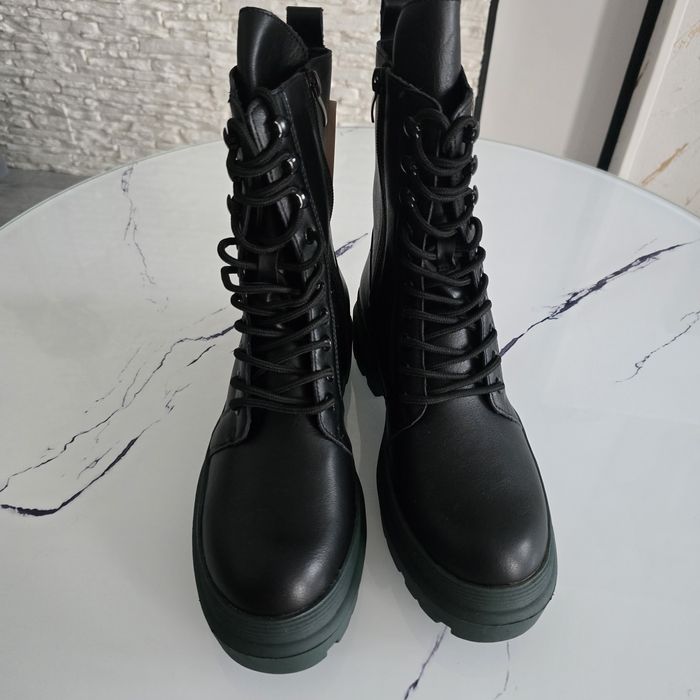 Czarne damskie eleganckie trapery wiązane zamek klasyczne botki nie oc