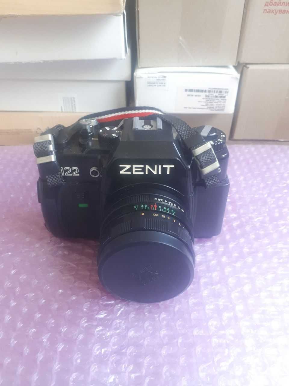 Пленочный фотоаппарат Zenit 122 Helios-44m 2/58