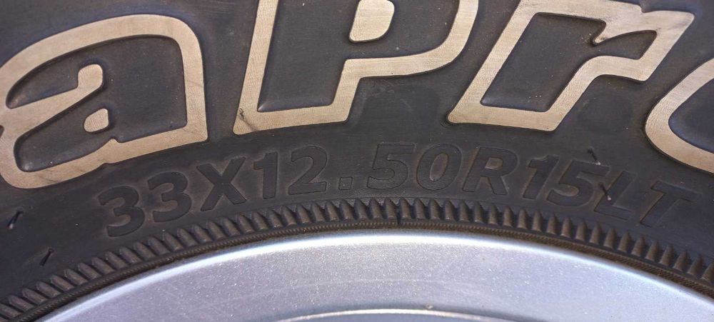 Резина для бездорожья  з дисками  HANKOOK DynaPro MT 33-12.50 r15LT