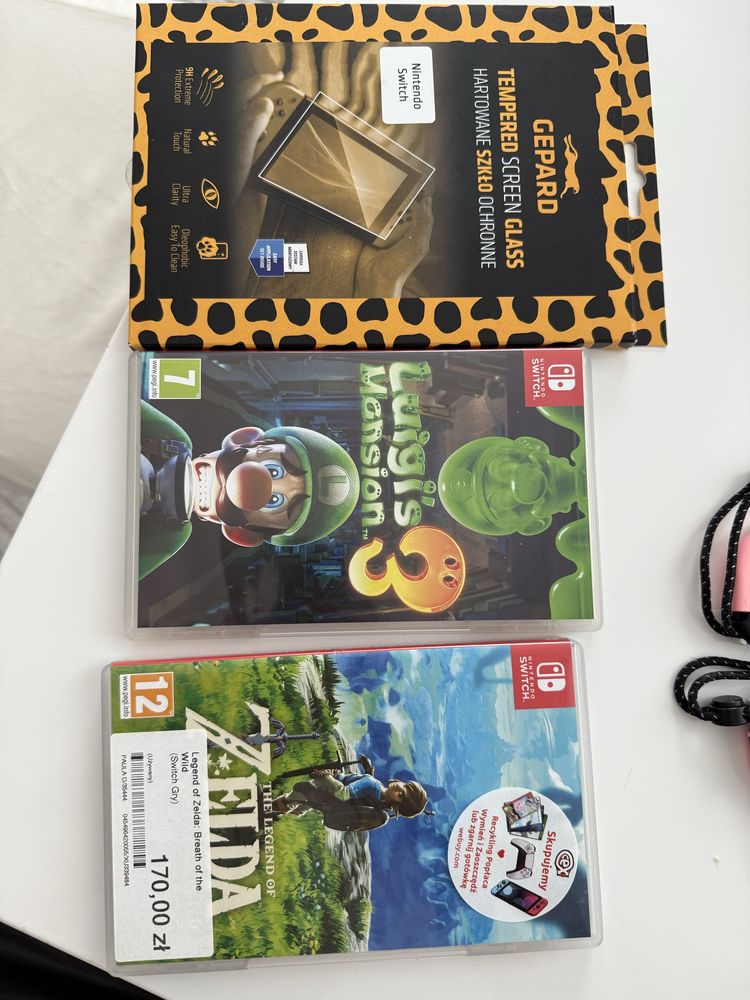 Nintendo Switch OLED + dodatkowe Joycon i gry