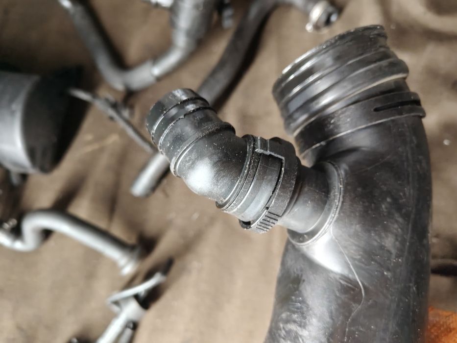 Podciśnienia wąż przewód audi A4 b6 b7 passat B5 alt 2,0 benzyna