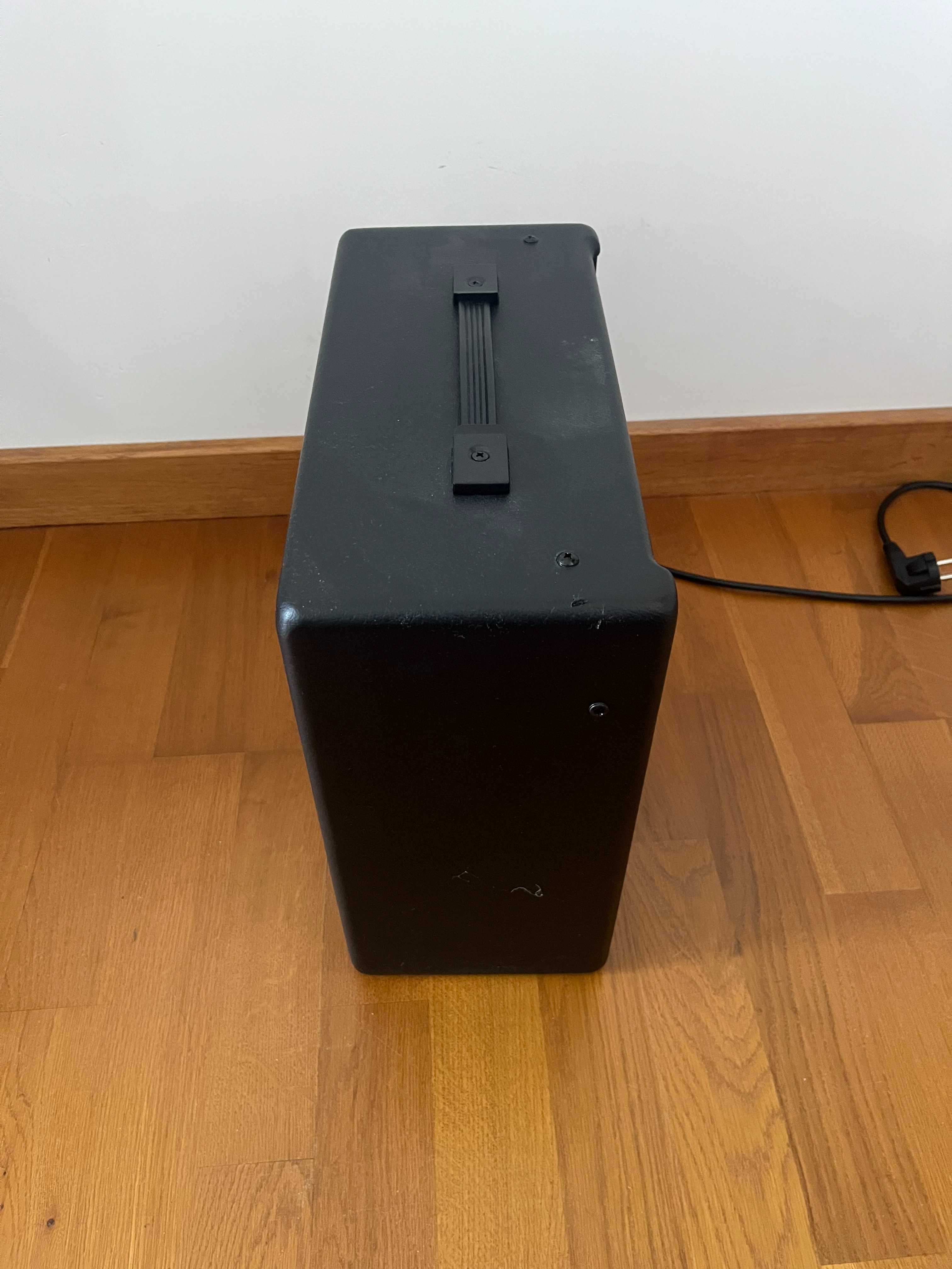 Wzmaczniacz Harley Benton HB-20MFX (20W) stan idealny !