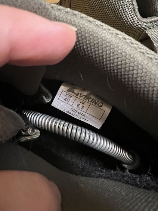 Трекінгові черевики Viking gore-tex 40p