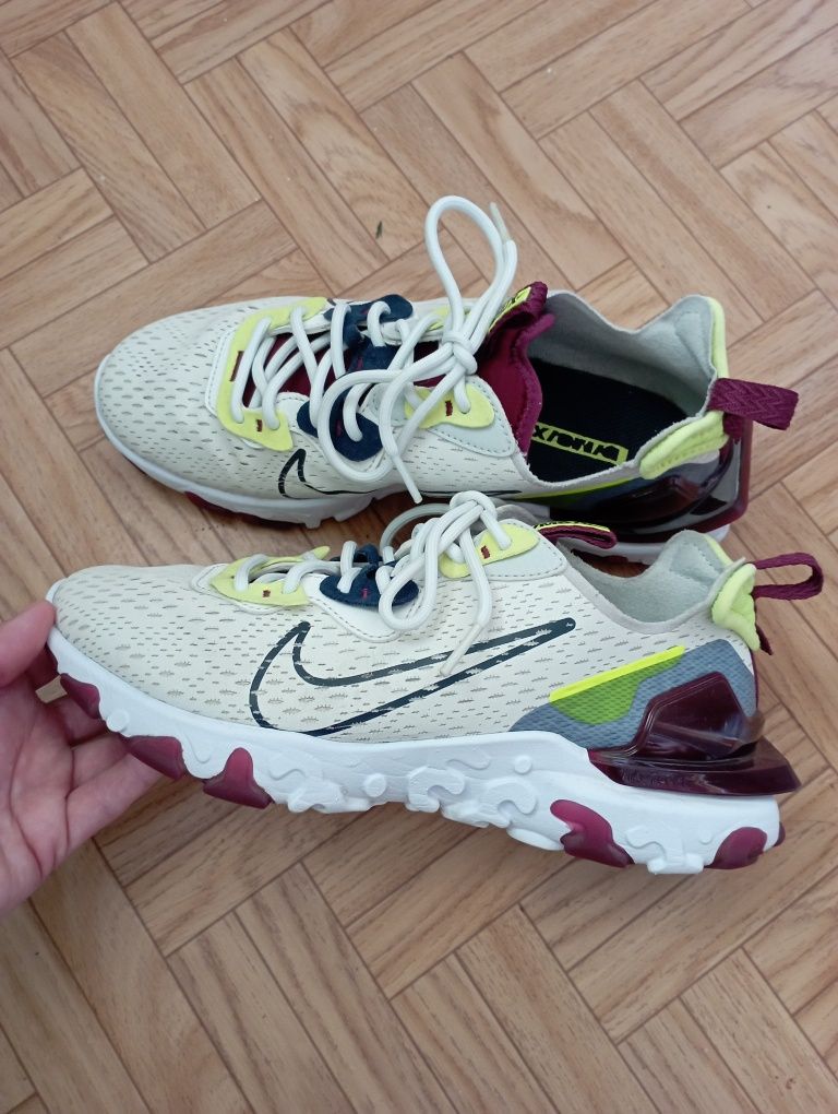 Nike React  Vision кросівки жіночі 39р