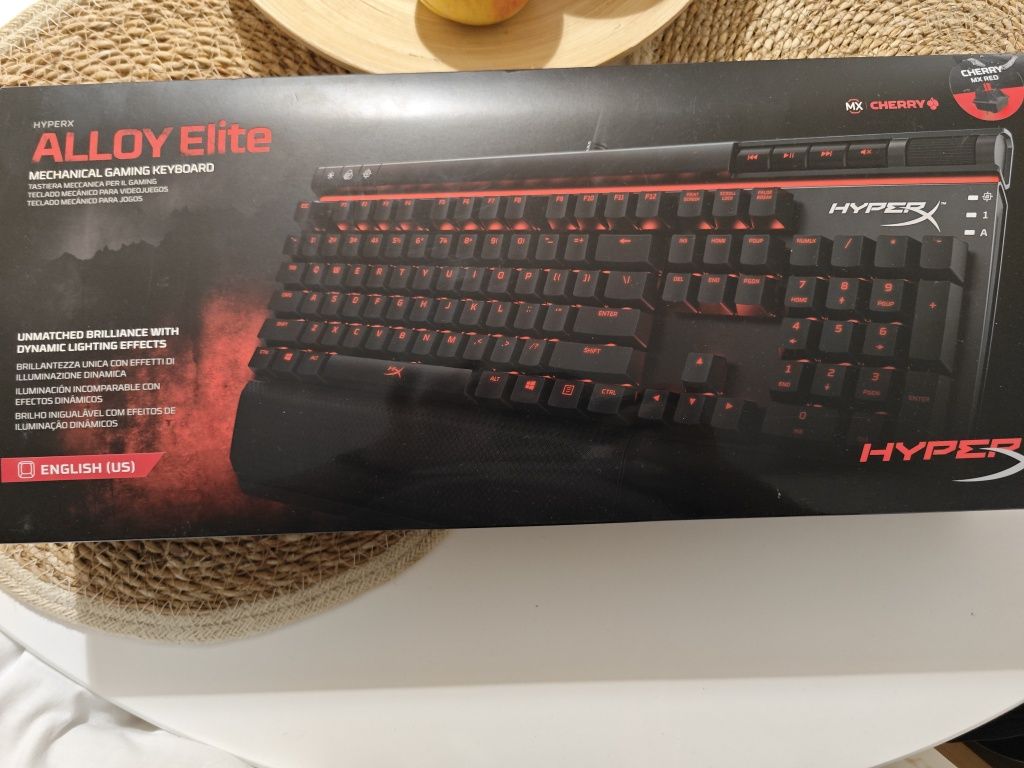 Klawiatura HyperX Alloy Elite RGB stan bdb