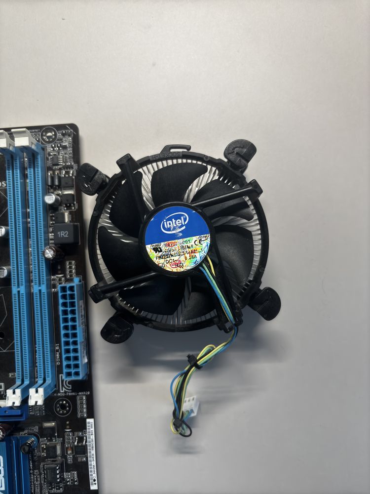 Asus P8H61-MX + i3-2100 + chłodzenie