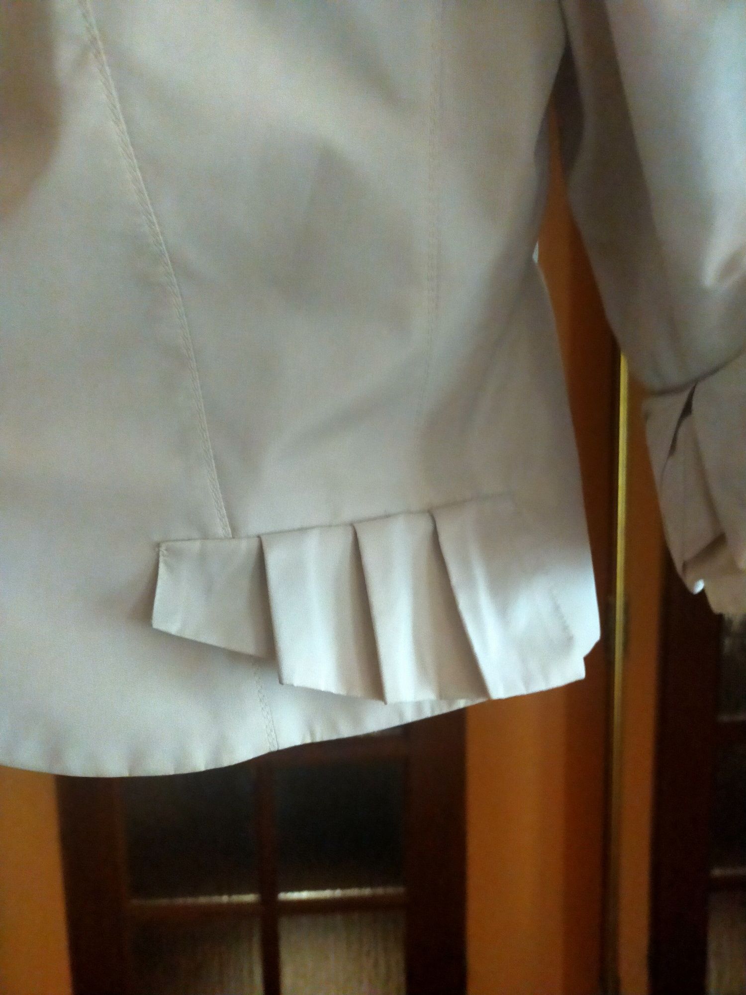 garsonka elegancka w kolorze bawarki