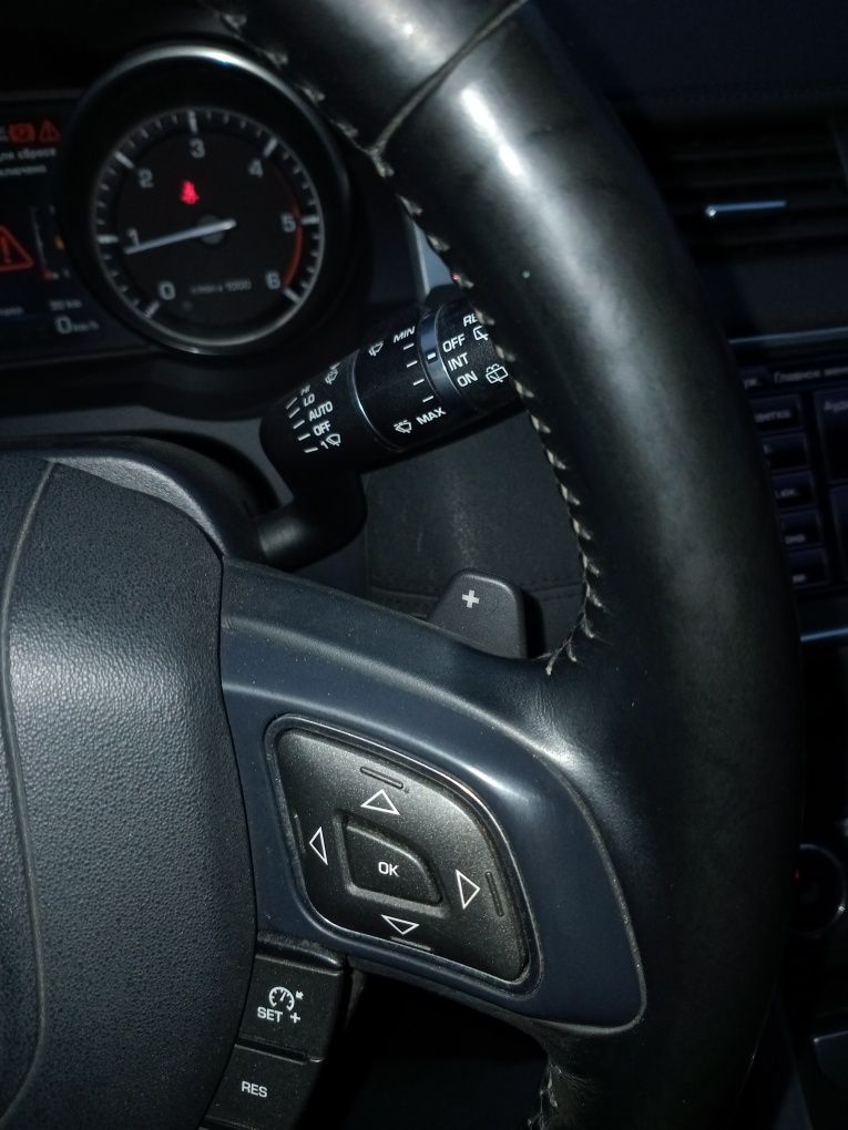 Land Rover Range Rover Evoque 2.2 d sd4 190к.с