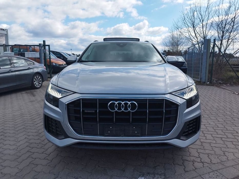 Бампер Audi Q8 2018- разборка Ауді ку8 запчастини