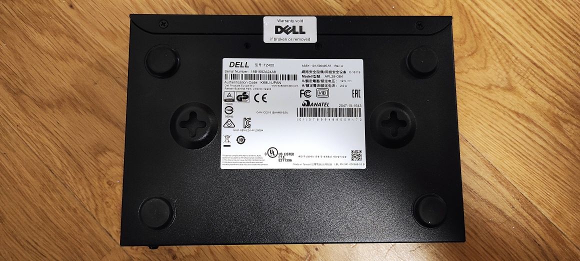 Dell SonicWALL TZ400 6-Port 10/100/1000 Security Appliance