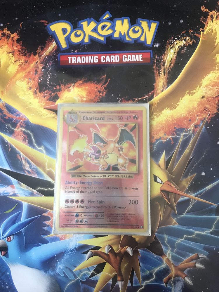 Karta pokemon Charizard 1/108