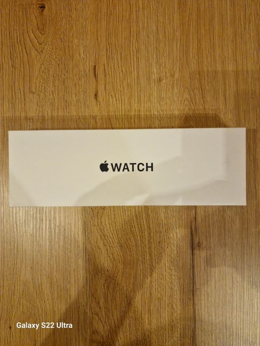 Apple watch se (2 gen) 40mm Starlight