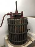 Prensa de vinho manual