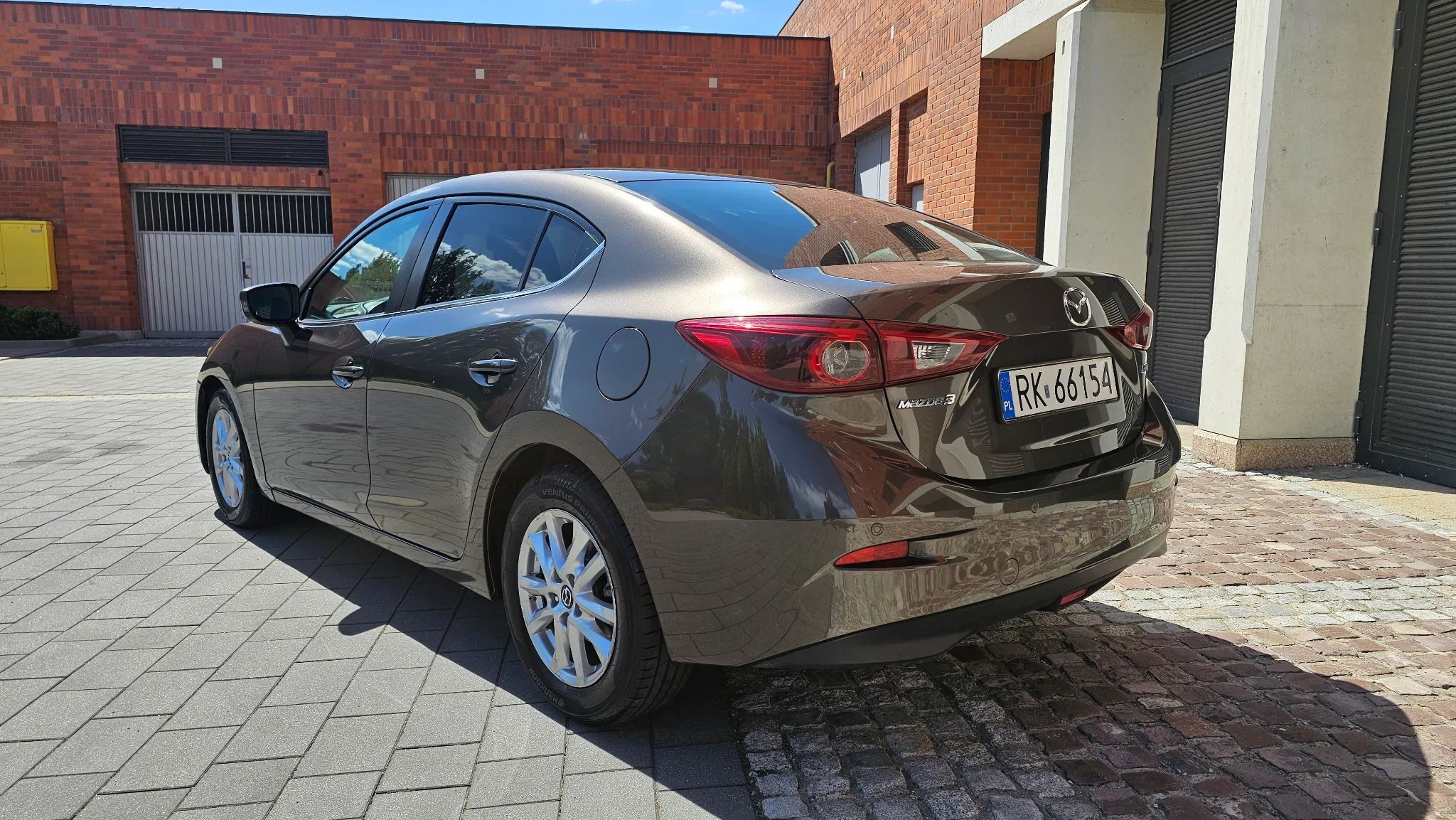 Mazda 3 Salon Polska, 2,0 120KM, Skymotion, bezwypadkowy, xenon