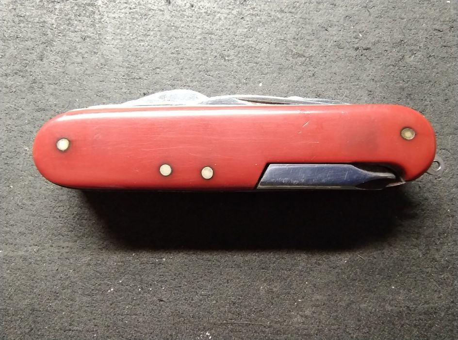 Stary scyzoryk Gerlach 357 w skórzanym etui