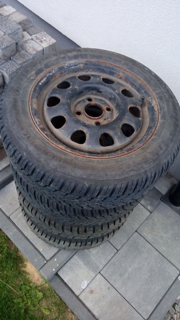 Kompl Opony felgi Golf 3 4x100