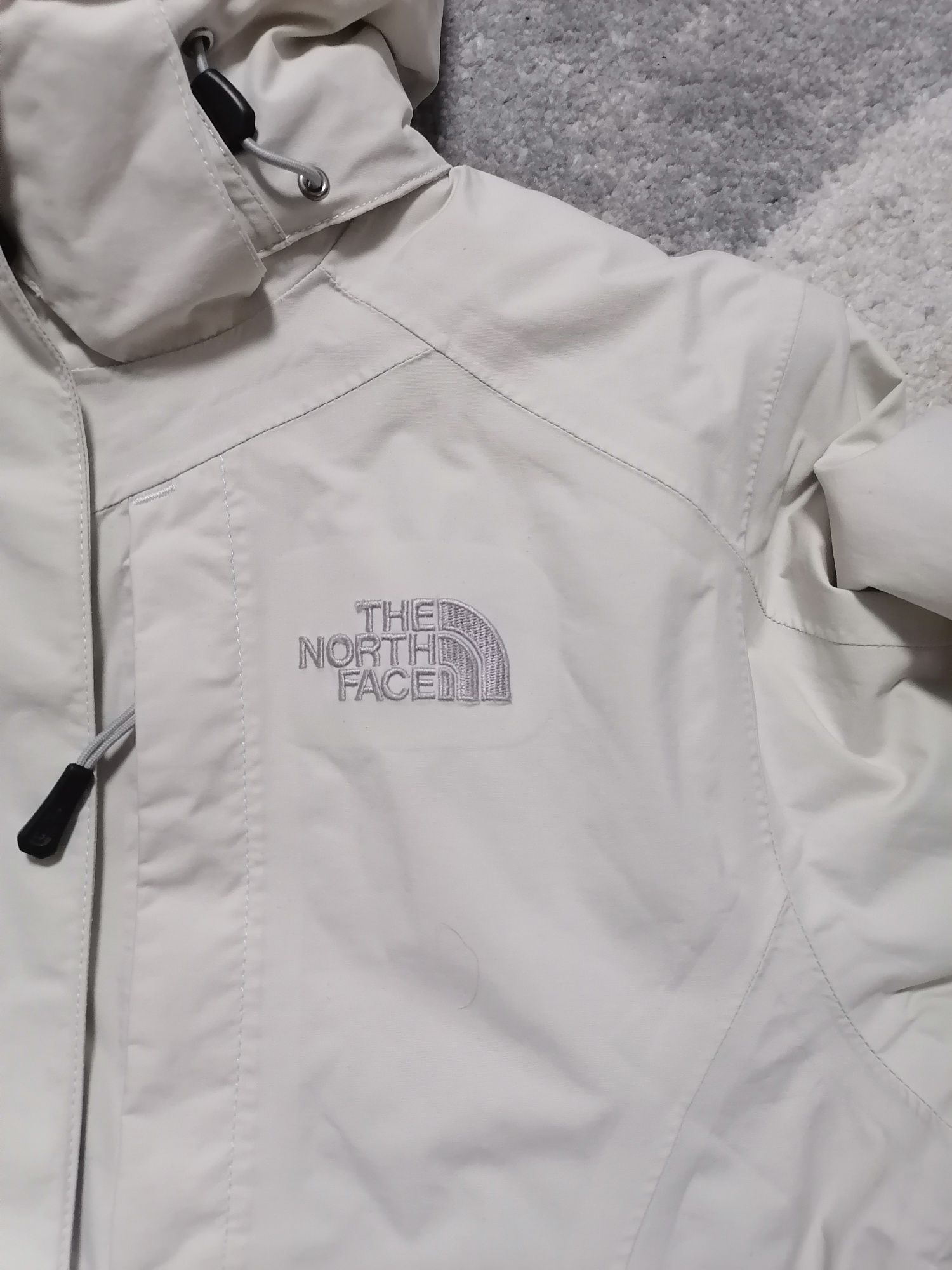 Куртка TNF жіноча