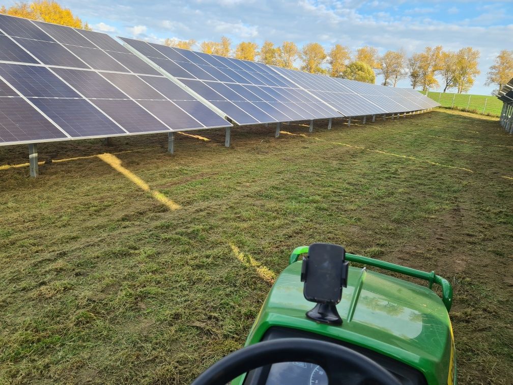 Usługi glebogryzarka separacyjna niwelacja terenu koszenie farm fotowo