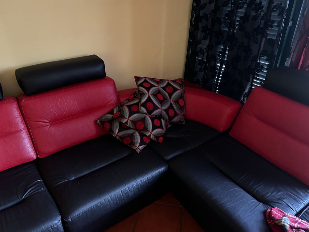 Sofa em pele.