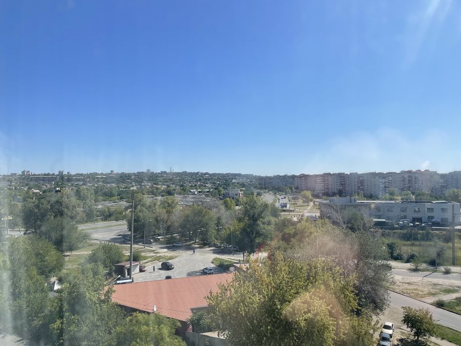 Комната общежитие на Песках 4200 и все !!! Комунальные в ходят в оренд