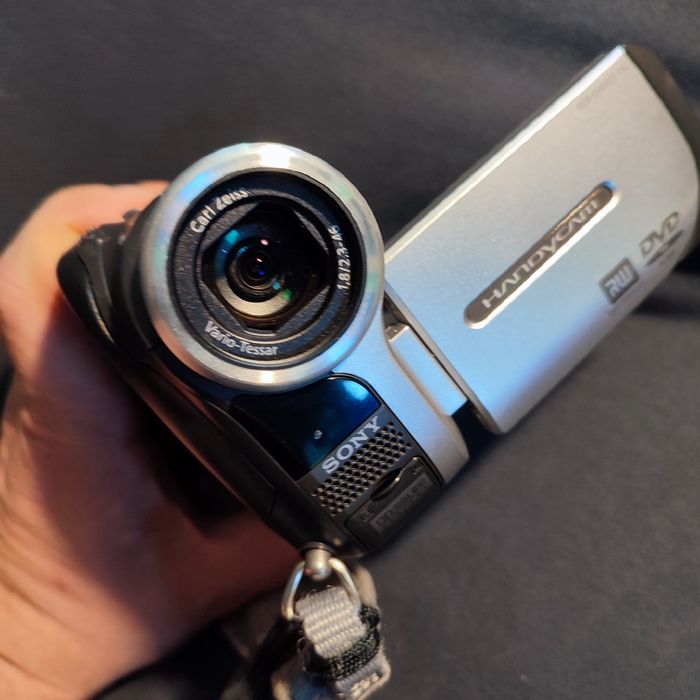 Kamera cyfrowa Sony DCR-DVD92E