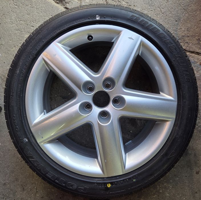 Sprzedam oponę z alufelgą 17 5x100 57.1mm opona w stanie idealnym bri