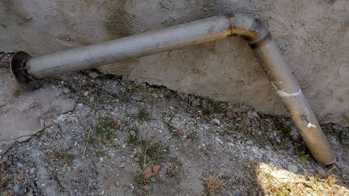 Chaminé com tubo e curva para salamandra