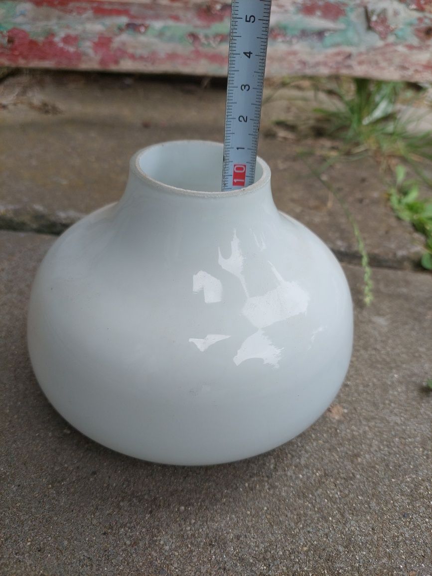 Klosz lampa naftowa?