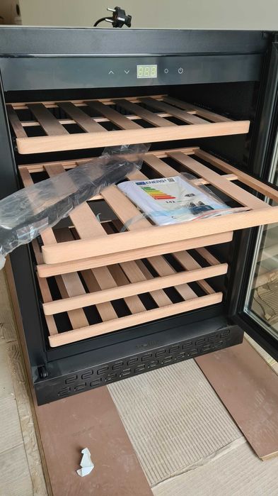 Cave de vinhos/garrafeira com garantia