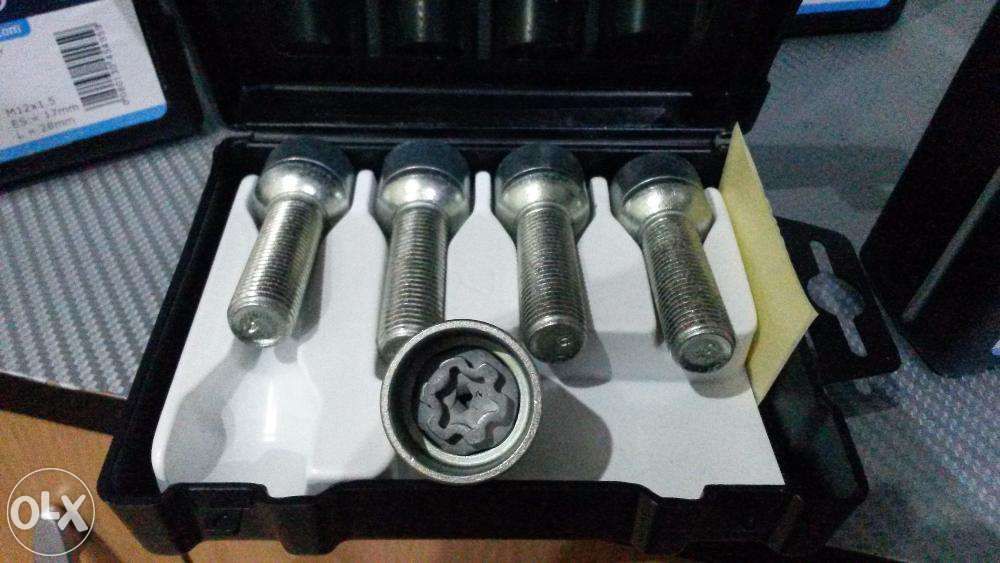 Pernos de Segurança Anti Roubo para Carro