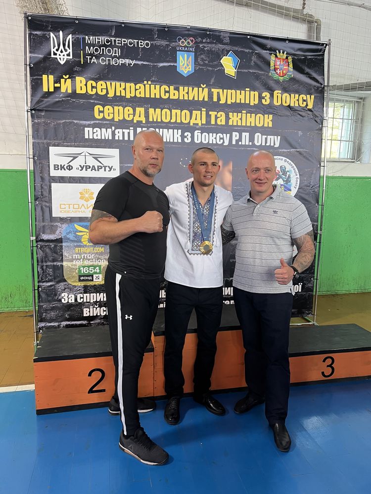 Тренування з боксу ст.м.Олемпійська,Київ