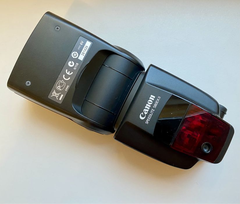 Спалах Canon Speedlite 580EX II Вспышка