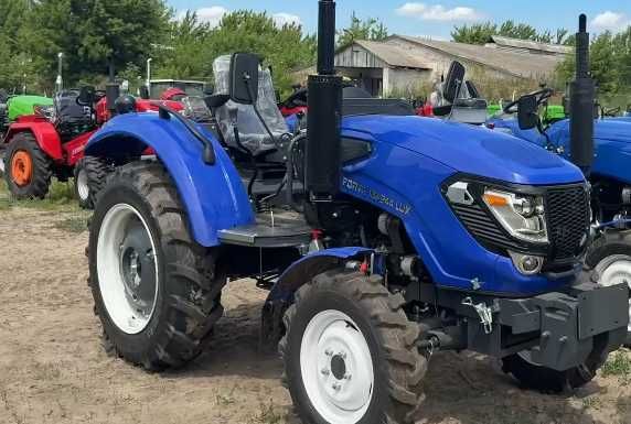 Мінітрактор FORTE RD 244 Люкс рівна підлога бокова КПП трактор