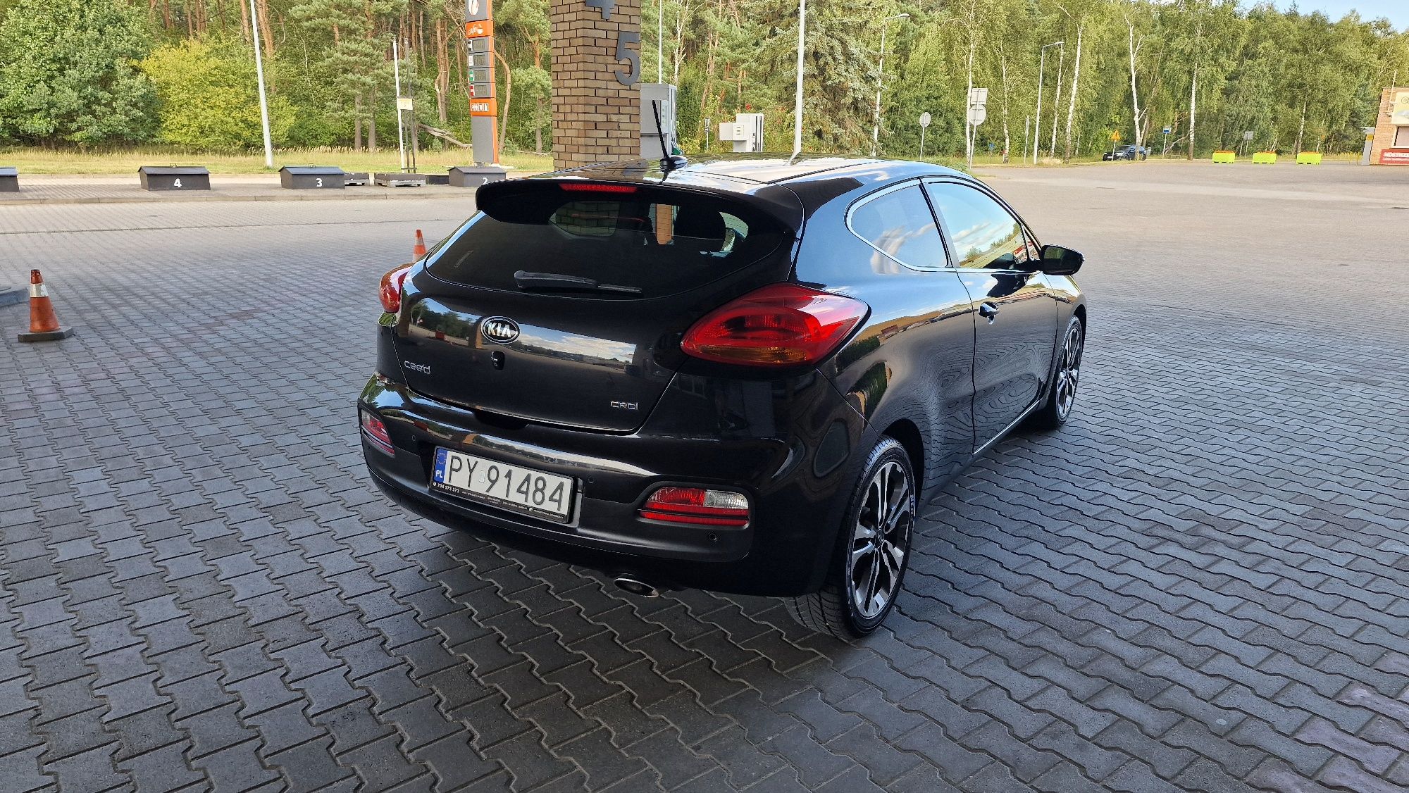 Kia Pro Ceed 1.6 Crdi 128km Navi Kamera Klima Alu Pl Led