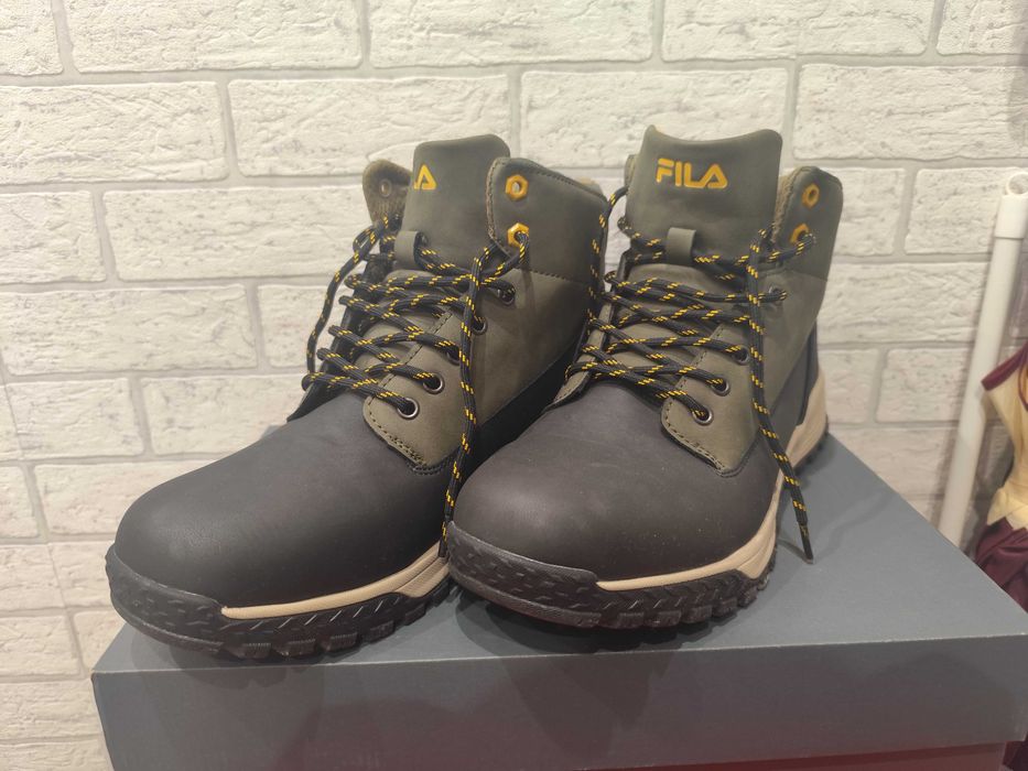 Kozaki Fila rozmiar 47 stan idealny!